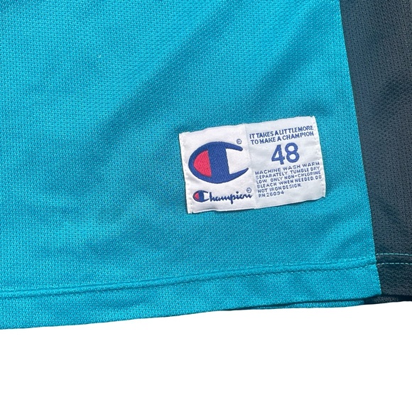 Vintage Detroit Pistons Jerry Stackhouse # 42 Champion Jersey - Picture 5 of 5